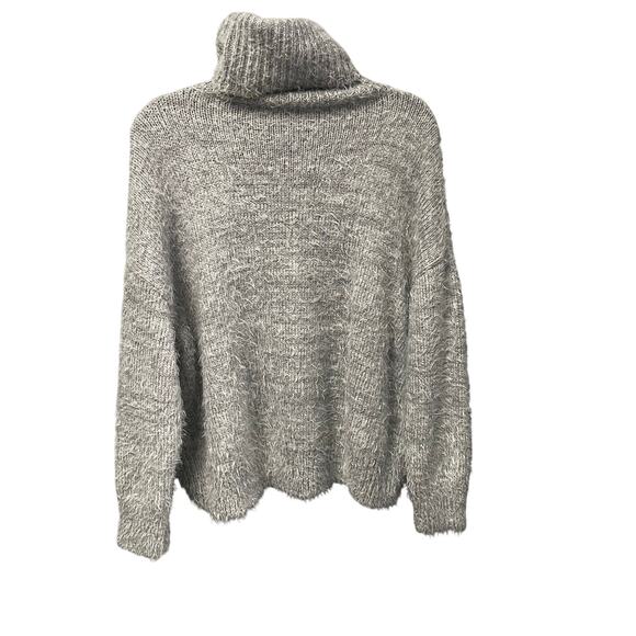 Show Me Your Mumu Fatima Turtleneck Sweater Fuzzy Vail Knit Gray Womens XS - Picture 7 of 8